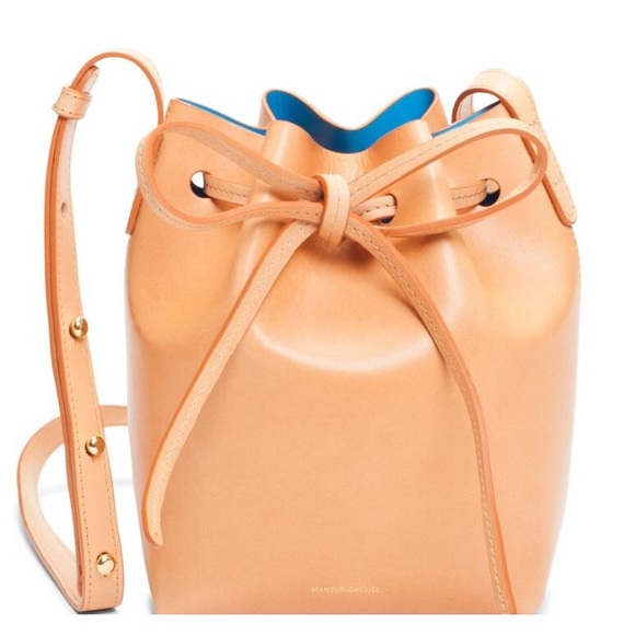 🆕 Mansur Gavriel Mini Bucket Bag Cammello w/ Royal Blue Interior - Picture 1 of 7